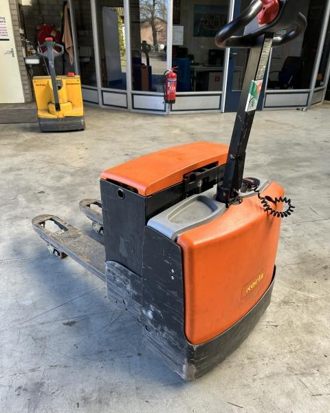 ROCLA PALLETWAGEN       VERKOCHT!!