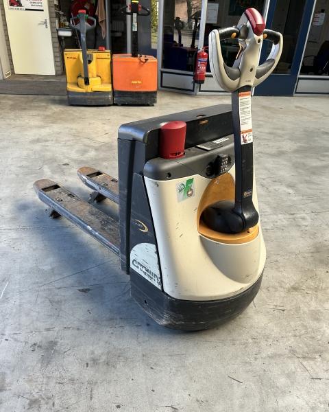 crown palletwagen               VERKOCHT!!