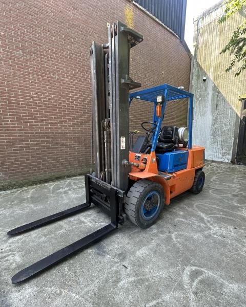 mitsubischi heftruck
